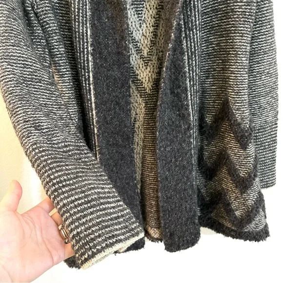 *SOLD* Anthropologie Angel of the North Equinox Gray Open Cardigan Sweater - Picture 11 of 13